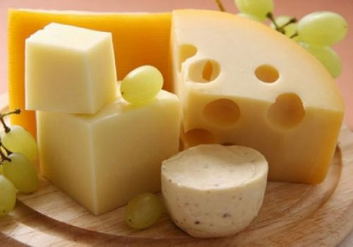 Người bị thoái hoá khớp nên kiêng ăn gì