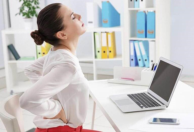 trẻ đau xương khớp